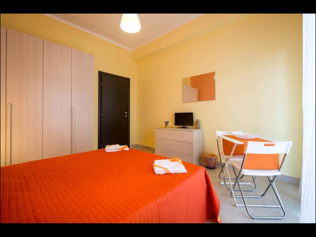 B&B Casa Chiaramonte Παλέρμο Δωμάτιο φωτογραφία